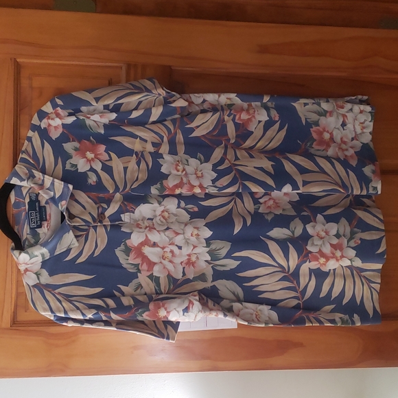 Men Polo shit new never wore - Picture 7 of 11